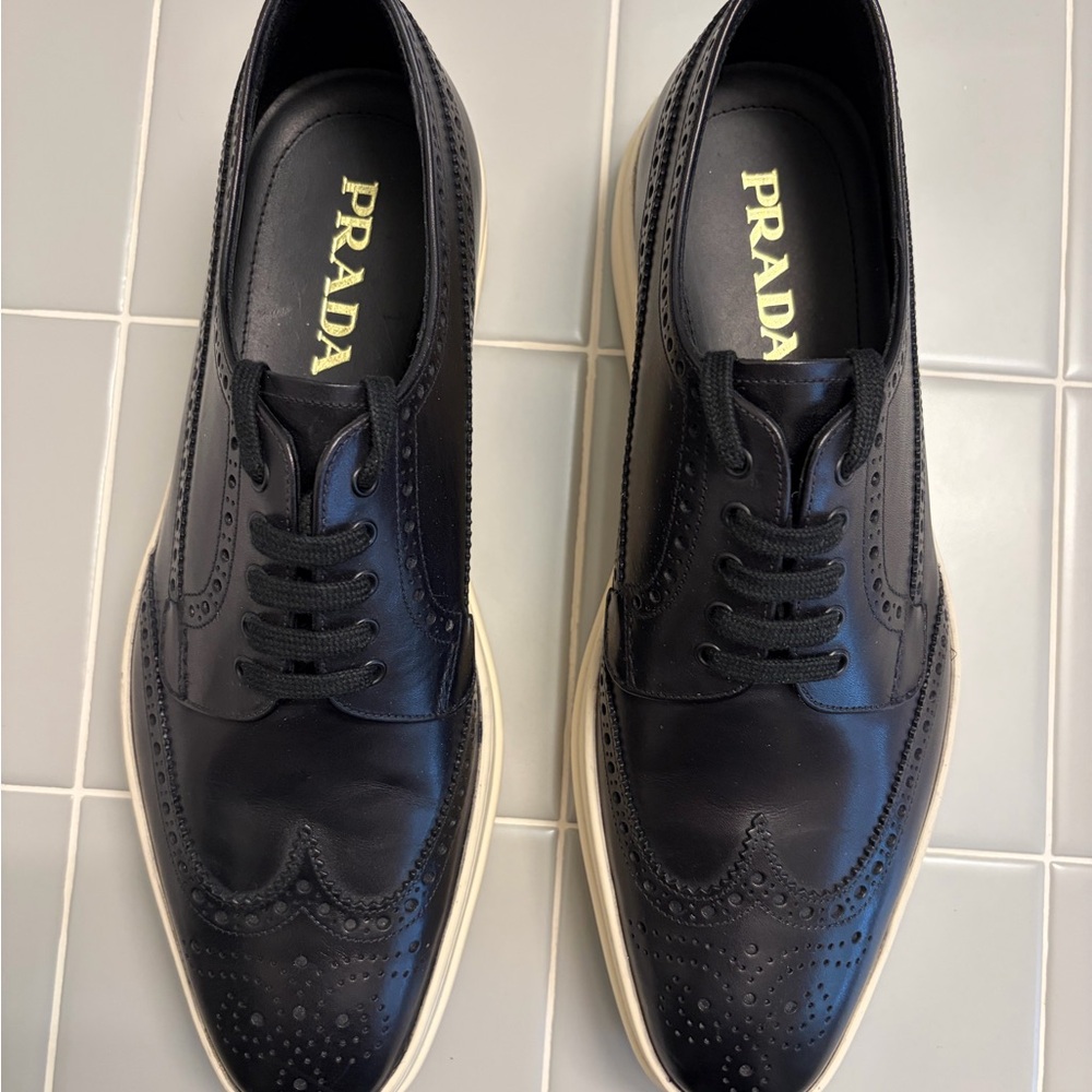Prada Black Brogue Wing Tip Men's Oxfords - NWT - Never Worn - Picture 3 of 11